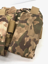 Lade das Bild in den Galerie-Viewer, Vintage US Army Multicam Molle II Dual Mag Gurtbandtasche
