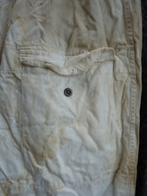 Load image into Gallery viewer, Original WW2 British Army Winter White Over Trousers - Bastogne / Ardennes
