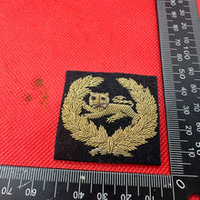 Load image into Gallery viewer, British Army Kings Own Border Regiment Cap / Beret / Blazer Badge - UK Made
