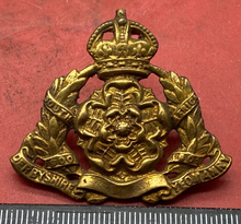 Load image into Gallery viewer, WW1 British Army Rare Sand Cast Derbyshire Yeomanry Cap Badge with Two Rear Lugs
