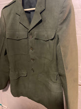 Load image into Gallery viewer, Genuine British Army No 2 Dress Jacket / Uniform / Tunic - 38&quot; Chest
