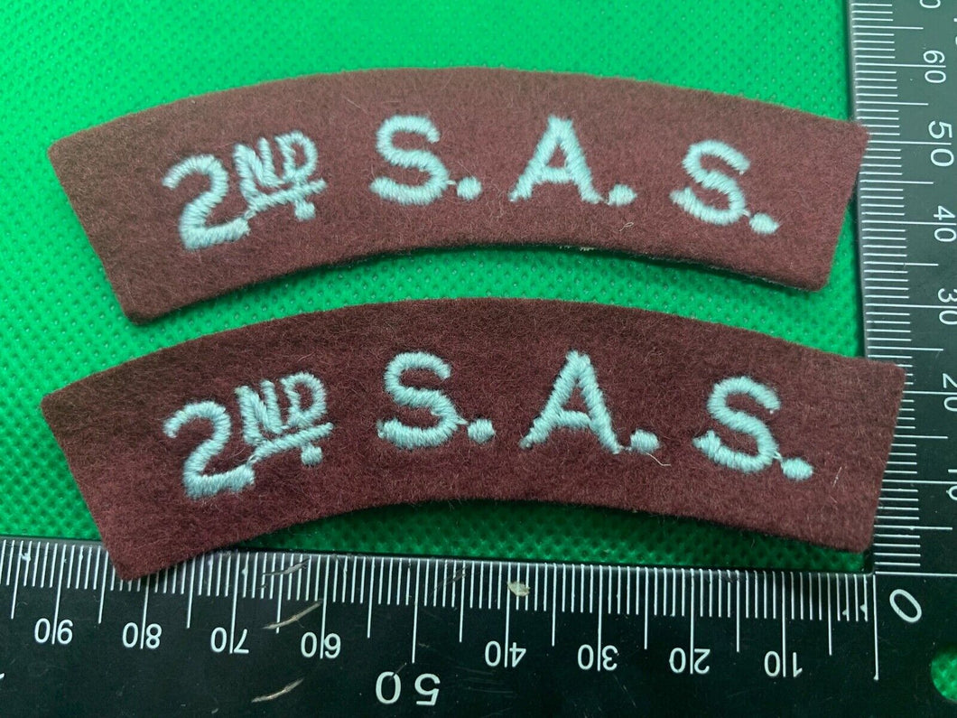 British Army 2nd SAS Shoulder Title Pair - WW2 Pattern - Ideal for Reenactment