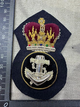 Load image into Gallery viewer, British Royal Navy Petty Officers CPO Cap Badge Bullion Queen&#39;s Crown
