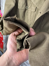 Load image into Gallery viewer, Original US Army WW2 Ike Jacket Battledress - BRITISH MADE - 38&quot; Large Chest
