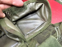 Lade das Bild in den Galerie-Viewer, Genuine British Army Combat Pouch
