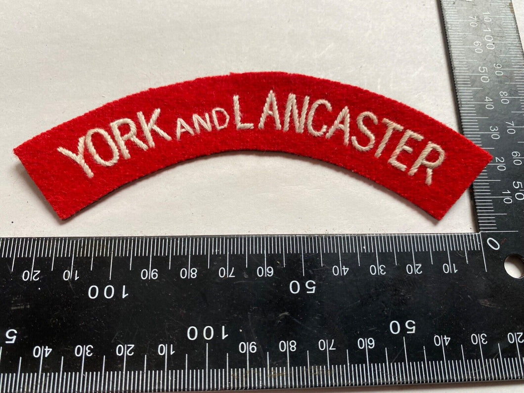 WW2 British Army YORK AND LANCASTER Regimental Shoulder Title.