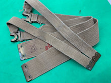 Charger l&#39;image dans la galerie, Original WW2 British Army 37 Pattern L Straps -  M.E.Co - 1943 Dated
