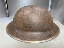 Charger l&#39;image dans la galerie, Original WW2 British Army Mk2 Army Combat Helmet
