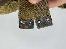 Charger l&#39;image dans la galerie, Original WW2 British Army L-Straps Pair 1944 Dated 37 Pattern Webbing
