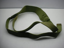 Charger l&#39;image dans la galerie, Original WW2 British Army 37 Pattern Shoulder Strap - 1945 Dated
