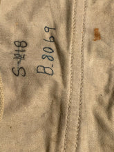 Lade das Bild in den Galerie-Viewer, Original WW2 US Army M1928 Haversack Pack Tail
