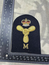 Load image into Gallery viewer, Royal Navy Bullion Trade Badge - Gold on Black - Marine Engineer Mechanic
