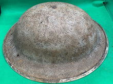 Charger l&#39;image dans la galerie, Genuine WW2 British / South African Army Brodie Helmet
