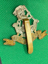 Load image into Gallery viewer, Original WW1 / WW2 British Army - The West Riding Cap Badge
