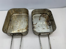 Charger l&#39;image dans la galerie, Original WW2 British Army Soldiers Mess Tin 2 Part Set - Used Original
