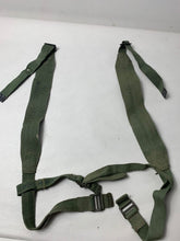 Charger l&#39;image dans la galerie, Original WW2 British Army 44 Pattern Shoulder Cross Straps Set - 1945 Dated
