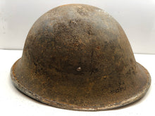 Lade das Bild in den Galerie-Viewer, WW2 Canadian / British Army Mk3 Turtle Helmet Shell Original
