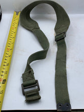 Charger l&#39;image dans la galerie, Original WW2 British Army 44 Pattern Shoulder Strap
