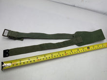 Charger l&#39;image dans la galerie, Original WW2 British Army 44 Pattern Shoulder Strap - 1945 Dated
