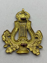 Load image into Gallery viewer, Original WW2 British Army Kings Crown Cap Badge - Army Music Corps Musicians
