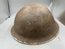 Charger l&#39;image dans la galerie, Original WW2 British / Canadian Army Mk3 Turtle Combat Helmet
