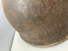 Charger l&#39;image dans la galerie, Geunine British / Canadian Army Mk3 WW2 Combat Helmet - Uncleaned Original
