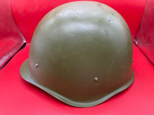 Load image into Gallery viewer, Original WW2 Russian Army Ssh40 Combat Helmet - Post War Reissued
