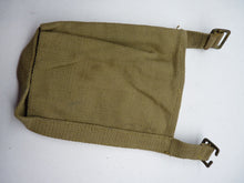 Charger l&#39;image dans la galerie, Original WW2 1944 Dated British Army 37 Pattern Water Bottle Carrier Harness
