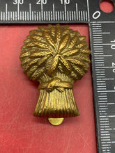 Load image into Gallery viewer, British Army Lothians and Border Horse Wheatsheaf Other Ranks&#39; Brass Cap Badge.
