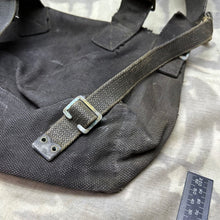 Load image into Gallery viewer, Original WW2 RAF / British Army 37 Pattern Small Pack &amp; L Strap Set
