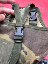 Charger l&#39;image dans la galerie, Genuine British Army Combat DPM Entrenching Tool Case
