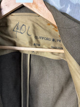 Charger l&#39;image dans la galerie, Original US Army WW2 Class A Uniform Jacket - 40&quot; Large Chest - 1942 Dated
