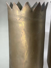 Charger l&#39;image dans la galerie, WW1 Trench Art Vase - Fantastic Fluted WW1
