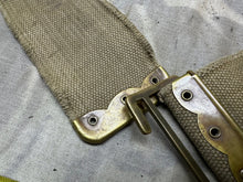 Charger l&#39;image dans la galerie, Original WW1 British Army 08 Pattern Webbing Belt 42&quot; Waist - The Militaria Shop
