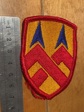 Current made US Army Divisional shoulder patch / badge. Post WW2 manufacture. - The Militaria Shop