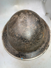 Charger l&#39;image dans la galerie, Original WW2 British Army Mk2 Army Combat Helmet
