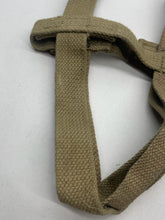 Charger l&#39;image dans la galerie, Original British Army Water Bottle Webbing Carrier / Harness
