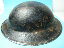 Lade das Bild in den Galerie-Viewer, Original WW2 South African Army Mk2 Brodie Helmet - British Style Combat Helmet
