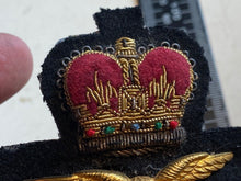 Load image into Gallery viewer, British Royal Air Force RAF Officers Queen&#39;s Crown Bullion and Velvet Cap Badge.

