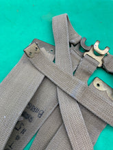 Charger l&#39;image dans la galerie, Original WW2 British Army 37 Pattern L Straps -  M.E.Co - 1941 Dated
