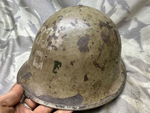 Charger l&#39;image dans la galerie, Original WW2 Canadian / British Army Mk3 High Rivet Turtle Helmet &amp; Liner
