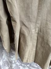 Load image into Gallery viewer, Original WW2 British Army Wessex Regiment Tropical Khaki Drill Jacket - 36&quot; Ches
