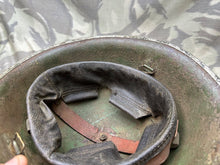 Charger l&#39;image dans la galerie, Original WW2 Canadian / British Army Mk3 High Rivet Turtle Helmet &amp; Liner
