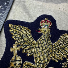 Charger l&#39;image dans la galerie, British Army Bullion Embroidered Blazer Badge - 26th Hussars
