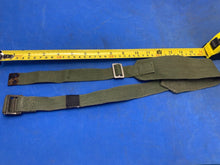 Charger l&#39;image dans la galerie, Original WW2 British Army 44 Pattern Shoulder Strap - 1945 Dated
