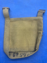 Charger l&#39;image dans la galerie, WW2 British Army / RAF 37 Pattern Webbing Water Bottle Carrier Harness Original
