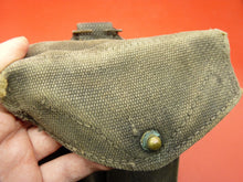 Lade das Bild in den Galerie-Viewer, Original WW2 Canadian Army 37 Pattern Bren Pouch - The Militaria Shop
