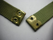 Charger l&#39;image dans la galerie, Original WW2 British Army 37 Pattern Shoulder Strap - 1945 Dated
