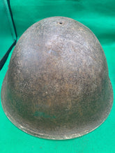 Load image into Gallery viewer, Original WW2 British Army / Canadian Army Mk3 Turtle Combat Helmet
