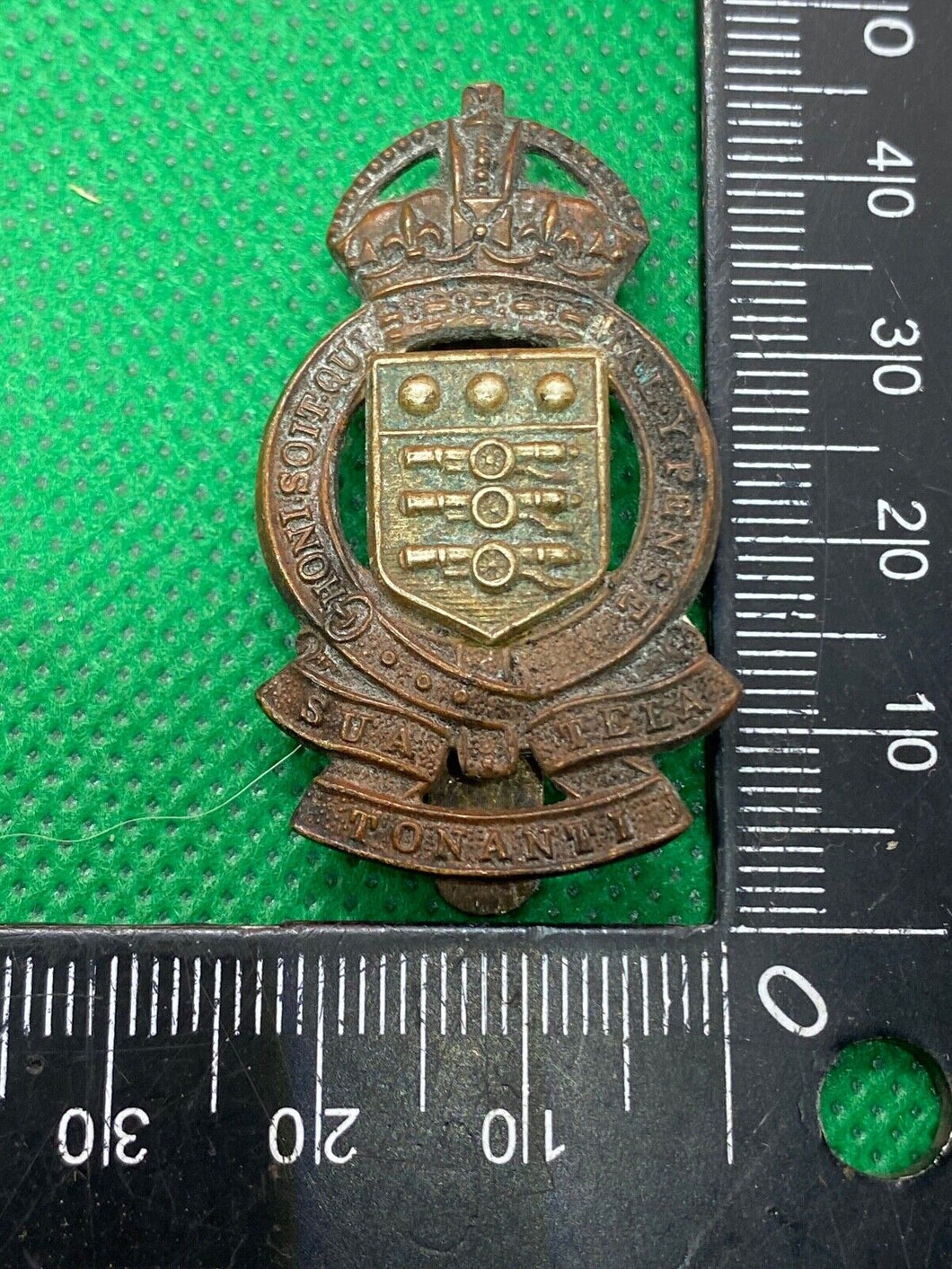 Original WW1 / WW2 British Army - Royal Army Ordnance Corps Cap Badge